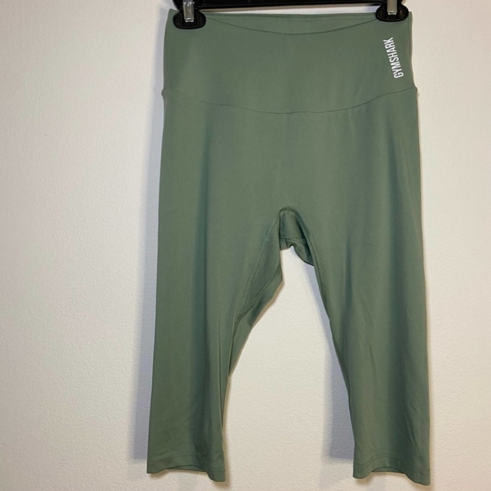 GymShark crop leggings